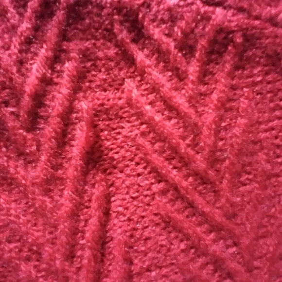 Dana Buchman red cowel neck sweater with buckle medium - Picture 6 of 12